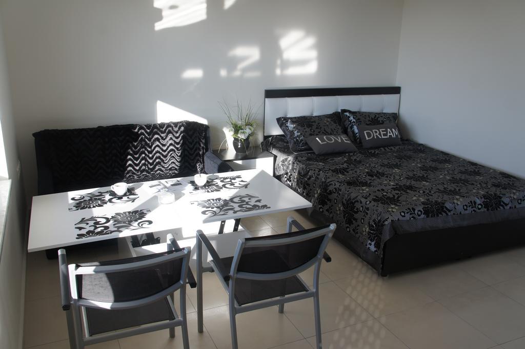 Sea View Studio In Orion Garden Apartment เอาซัลลาร์ ห้อง รูปภาพ