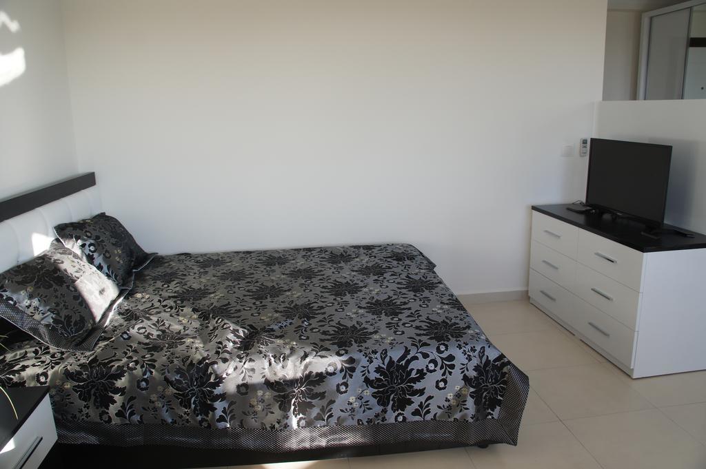 Sea View Studio In Orion Garden Apartment เอาซัลลาร์ ห้อง รูปภาพ